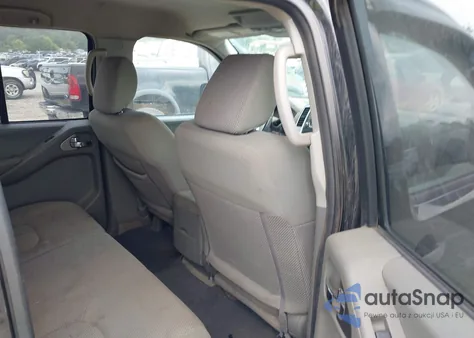 2015 Nissan Frontier Pro-4X/S/Sl/Sv z USA, uszkodzony, nr VIN 1N6AD0EV2FN735908